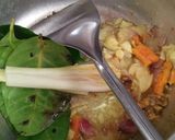 Foto langkah ke 2 dari resep Soto simpel tanpa bumbu uleg seger & cocok untuk balita.