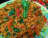 Foto langkah ke 8 dari resep ⏪Mie Goreng Pedas⏩(burung dara).