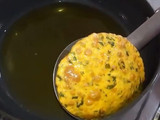 मेथी मसाला पुरी. (methi masala puri recipe in marathi)