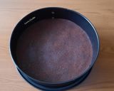 Foto del passaggio 3 della ricetta Cheesecake San Valentino con cioccolato bianco e gelée di lamponi