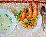 Hình bước làm 2 của món Hủ tiếu trộn khô với tôm càng