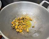 Foto langkah ke 3 dari resep Kerang Saus Mentega.