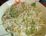 Foto del paso 1 de la receta: Ensalada de repollo con nueces