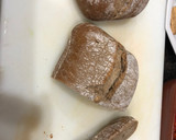 Foto del paso 1 de la receta: Una de montaditos en clave de sol de pimientos asados bonito y sardinitas en aceite de oliva