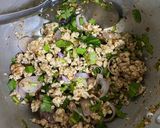 รูปขั้นตอนการทำที่ 2 ของ ลาบอกไก่