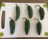 Foto del paso 2 de la receta: Ajíes Jalapeños rellenos fritos