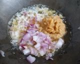 A picture of step 6 of Paneer Tikka Masala.