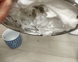 A picture of step 2 of Apple Roll Cake.