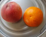 A picture of step 1 of Fruits chaat.