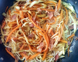 Foto del paso 2 de la receta: Rollitos de primavera de jamón, verduras y 5 especias