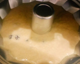 A picture of step 2 of CAKe with Raisins.