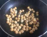 Foto del paso 2 de la receta: Ensalada Brócoli, Pollo, Queso, pan