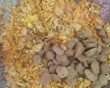 Foto langkah ke 6 dari resep Mie Goreng Pedas.