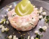 Une image de l'étape 6 de Tartare de saumon au chèvre frais et Granny Smith.