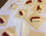 Foto del paso 4 de la receta: Pastelitos de queso y dulce al horno