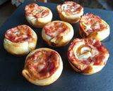 Foto del passaggio 6 della ricetta Roselline alla pizzaiola