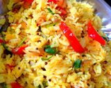 रेड कैप्सिकम येल्लो फ्राइड राइस रेसिपी चरण 8 फोटो