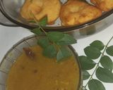 A picture of step 8 of Medu vada.