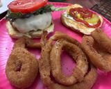 A picture of step 4 of Spicy Turkey Burger.