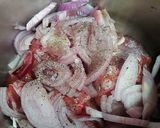 Foto del paso 3 de la receta: Codillo de cordero con baharati, kabsa y champiñones