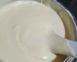 Foto langkah ke 4 dari resep Moo Moo Roll Cake.