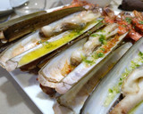 Foto del paso 1 de la receta: Navajas en salsa Mery o picaeta