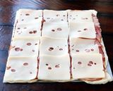 A picture of step 2 of Hot Ham & Cheese Party Rolls.