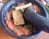 Foto langkah ke 3 dari resep Sambel tempe kemangi.