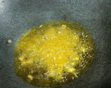 A picture of step 1 of Pizza Sauce.