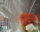 Foto del paso 3 de la receta: Calabacines en salsa cremosa🥛de pimentón🌶️🧀🍎