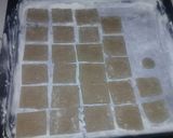 Foto del paso 2 de la receta: Galletitas (chocolinas) pero con Mickey!!!!