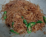 Foto langkah ke 5 dari resep Oseng Soun Cabe Ijo.