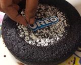 A picture of step 7 of Oreo biscuit Cake.