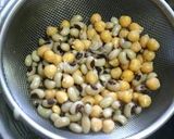 A picture of step 1 of Chickpeas & Black Eyed Peas in Honey Balsamic Sauce.