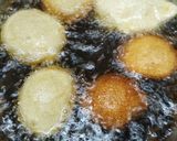மைதா ரவை பணியாரம் (Maida maavu ravai paniyaram recipe in tamil) ரெசிபி ஸ்டேப் 3 புகைப்படம்