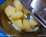 Foto del paso 2 de la receta: Ensalada de patata y encurtidos con huevas de bacalao