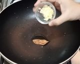 A picture of step 5 of Fettuccine Alfredo Pasta.