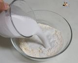 Hình bước làm 2 của món Bánh Nhúng