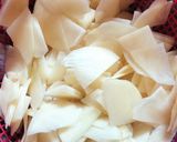 Foto langkah ke 2 dari resep Kering kentang pedas manis.