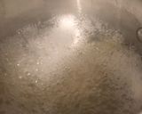 A picture of step 1 of Cheesy pasta.