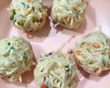 Foto langkah ke 3 dari resep 573. Bola Bola Mie.