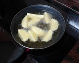 Foto del paso 2 de la receta: Lubina al horno sobre cama de cebolla, papas y tomates cherry