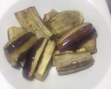 Foto langkah ke 1 dari resep Terong Balado.