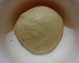 Foto langkah ke 2 dari resep Donat Maizena.