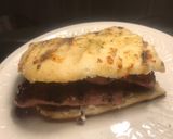 Foto del paso 3 de la receta Focaccia con longanizas a la brasa y allioli