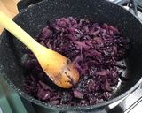 A picture of step 11 of Spiced Red Cabbage with Shrimp Broth.