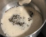 Foto langkah ke 1 dari resep Roasted Milk Tea.