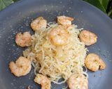 Foto langkah ke 5 dari resep Shirataki Aglio Oolio (Low Cal Pasta).