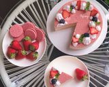 Hình bước làm 2 của món 🍓 Strawberry Mousse CAKE