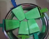 બદામ પીસ્તા કેન્ડી(Badam Pista candy recipe in Gujarati) રેસીપી સ્ટેપ5ફોટો